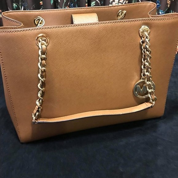 MK Michael Kors Brown Large Tote Leather- Brand new with tags Authentic - Picture 4 of 4